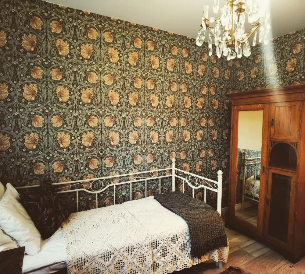 נאובו Villa Vintage B&B מראה חיצוני תמונה