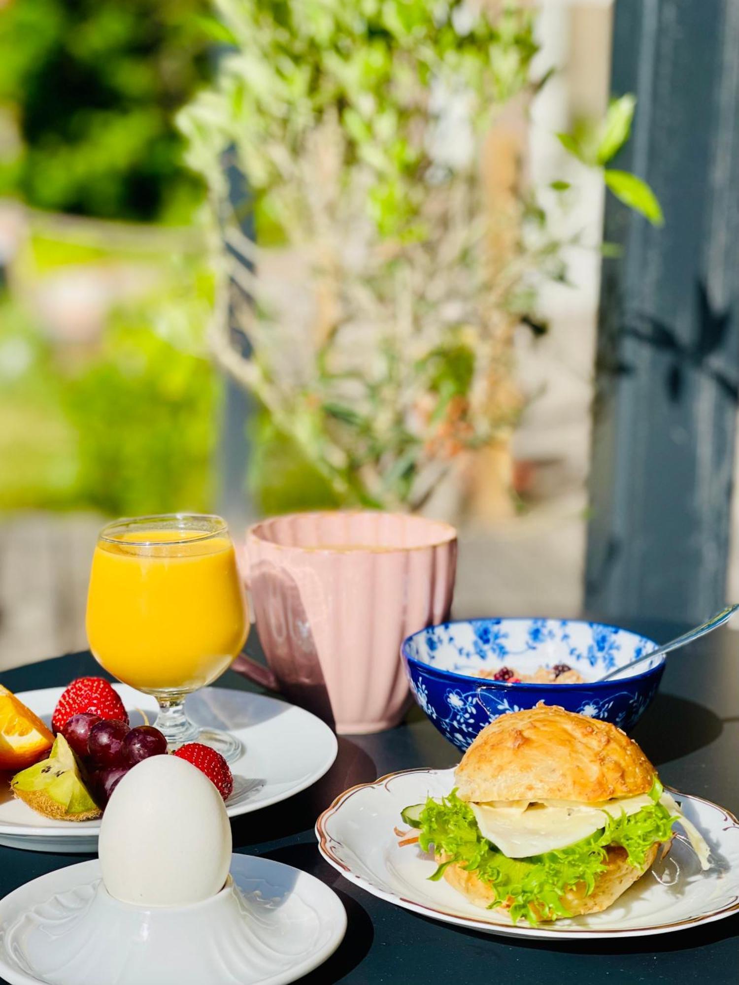 נאובו Villa Vintage B&B מראה חיצוני תמונה